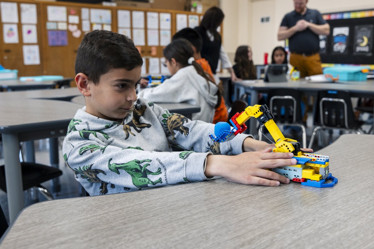 UBTECH Education North America tweet media