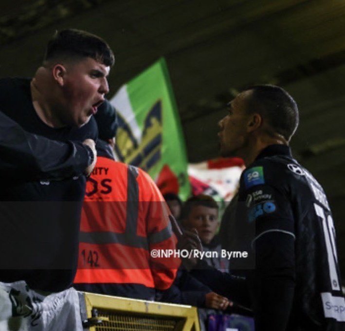 Get into 'em🎶👊

3 days..
#CCFC84