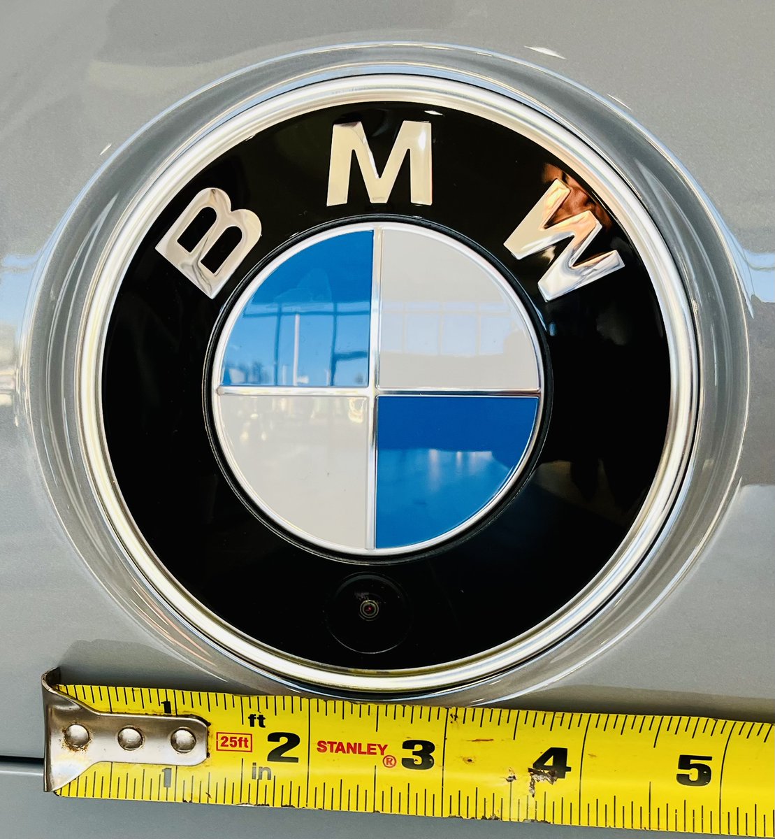 GraysonBMW's tweet image. What 2026 BMW Model has the largest roundel?📏

#popquiz #quiz #question #questionoftheday #bmwfacts #bmw #bmwusa #newbmw #bmwroundel #trivia #bmwenthusiast