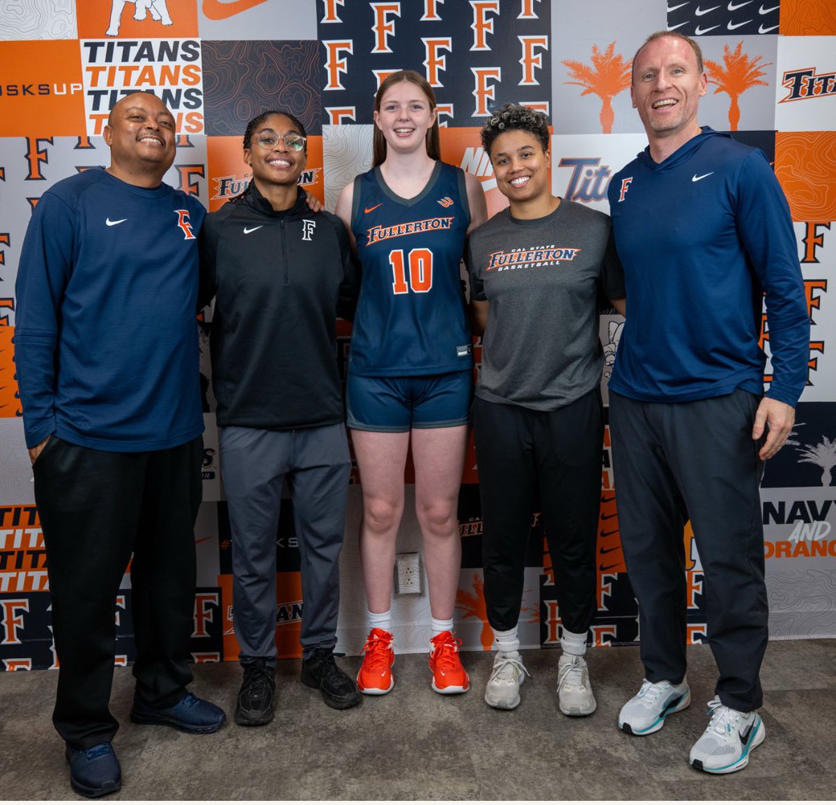 Thank you <a href="/coachbonner12/">John Bonner</a> and the rest of the <a href="/FullertonWBB/">Titans Women’s Basketball</a> coaching staff for the great visit! <a href="/Coach_DElliott/">David Elliott</a> <a href="/Brit_Aik3ns/">Coach Aikens</a> <a href="/unitedNJaau/">United NJ AAU</a> <a href="/CoachJimmy_O/">Jimmy Ostaszewski</a> <a href="/CoachGaba/">Coach Joe Gaba</a>