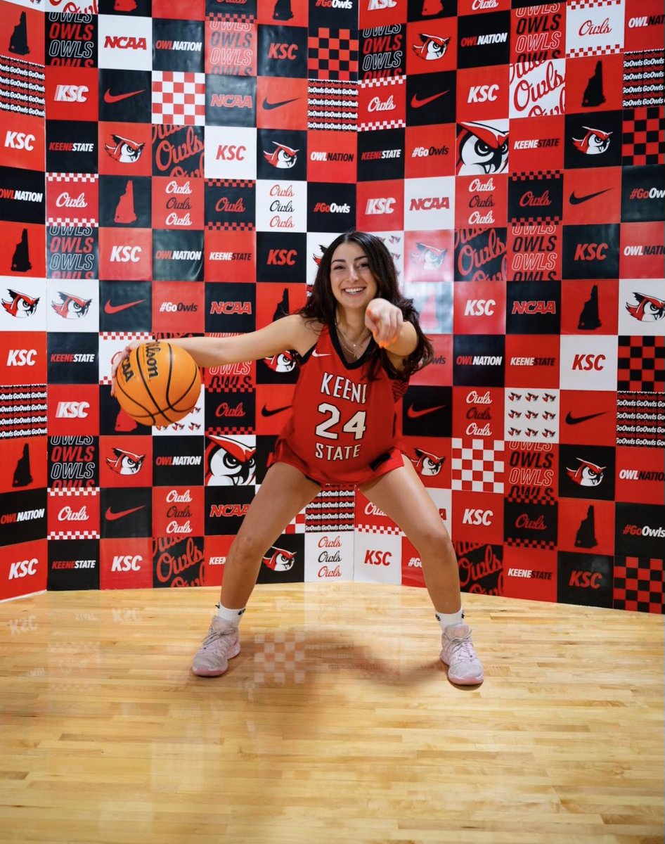 First game tomorrow at Colby Sawyer <a href="/6/">Adrián Lamo</a> !!!