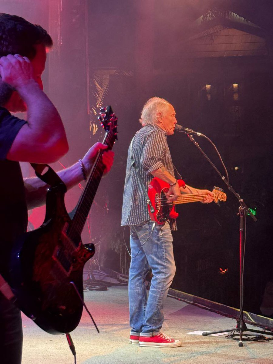 Little River Band tweet media