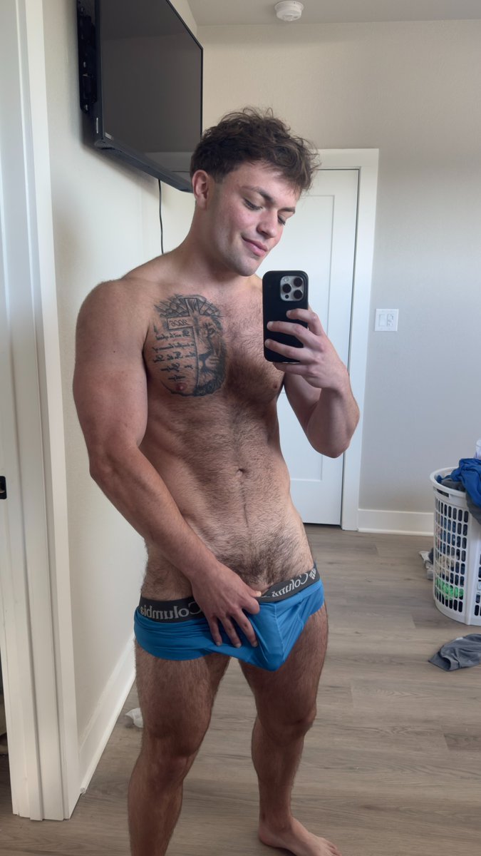 irl_asher's tweet photo. details 😜 https://t.co/LmSxYTiZU8
