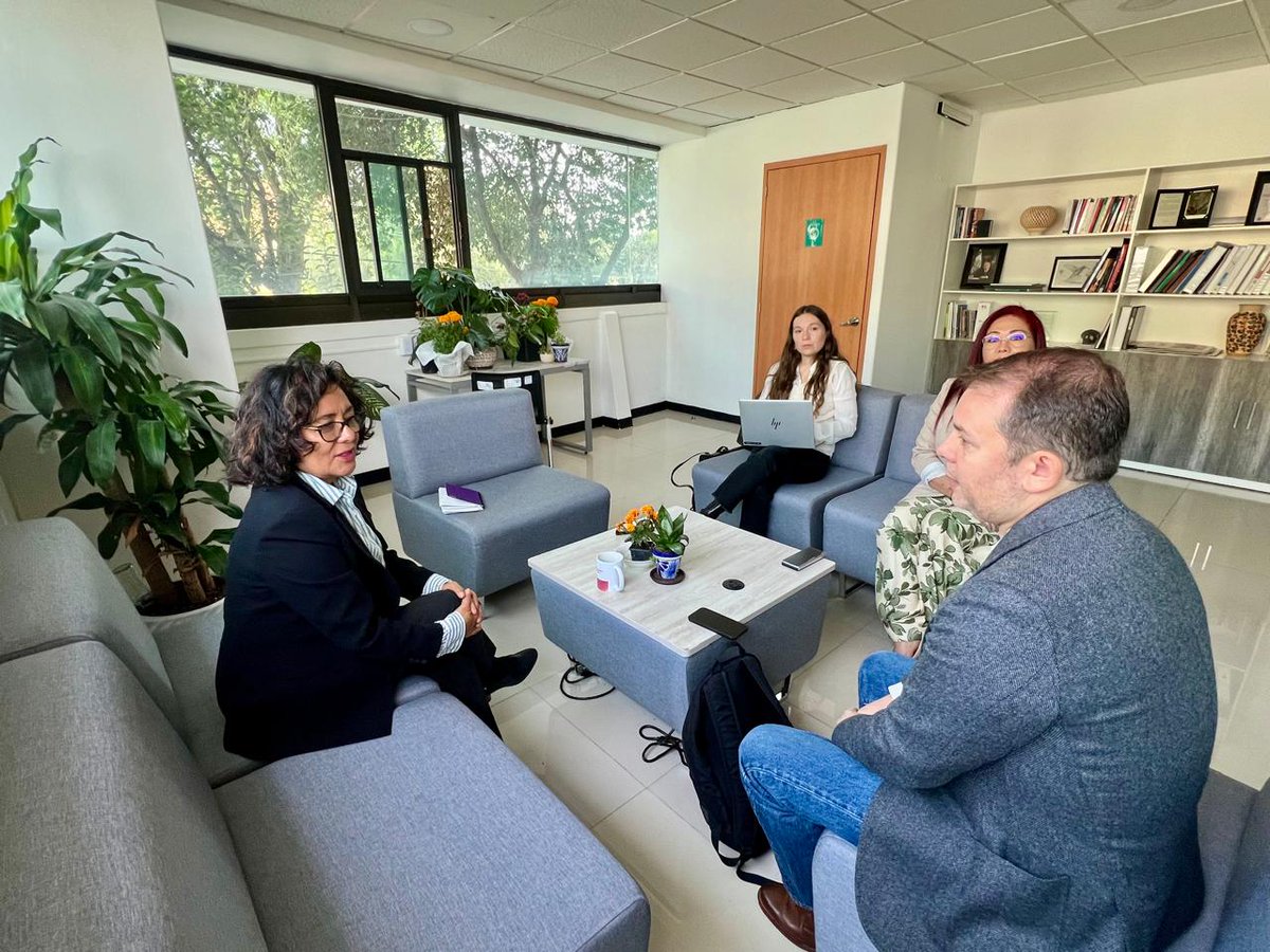 icat_cdmx's tweet photo. @TrabajoCDMX y el ICAT CDMX nos reunimos con el equipo coordinador del proyecto #EU4DECENTWORK, implementado por @expertisefrance en colaboración con @AFD_es, para establecer una ruta de cooperación que fortalezca la capacitación y certificación laboral.

#ICATCDMX #UtopíaLaboral https://t.co/LEAvUY88Nm