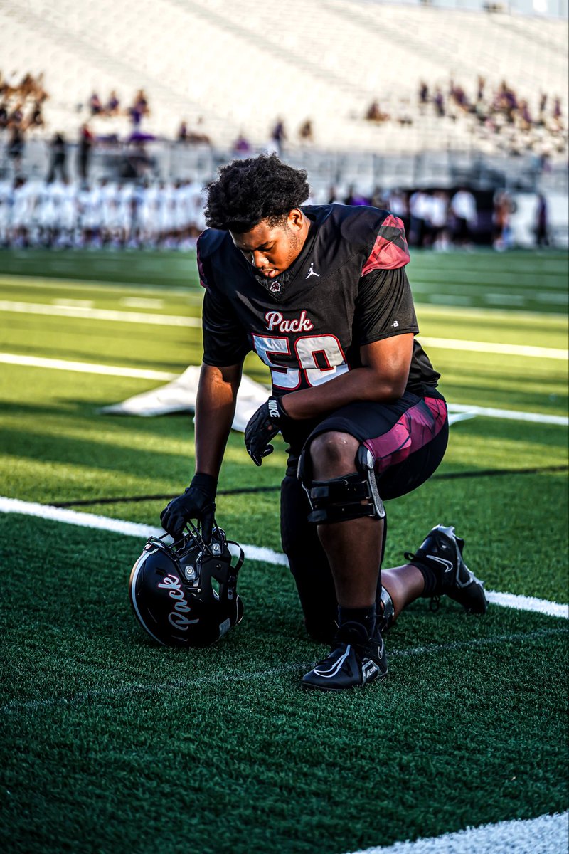 JoshuaAustin56's tweet photo. Final Game📍PFIELD
11.6 |  7:00pm

#ISTILLBELIEVE Isaiah 41:9-10

@WeissFootball https://t.co/TmOmZ0rt6Z