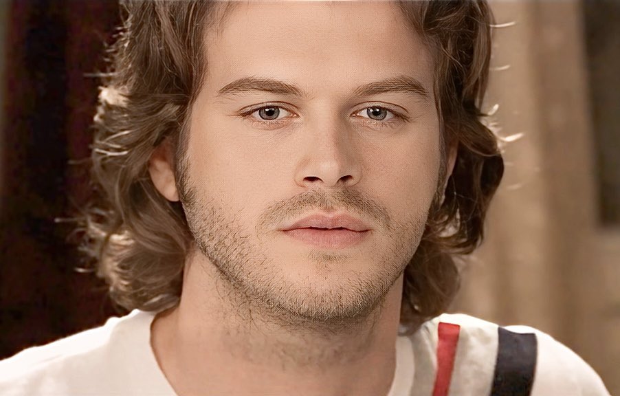 Behlül🤍

#KivancTatlitug #BerenSaat  #Askimemnu #askmemnulove #love