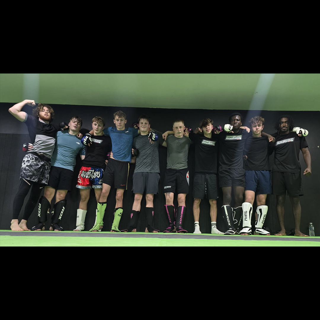 praetorianmmauk's tweet image. 🔥 MMA with Coach Nathan 🔥
Tonight’s focus: escaping mount and building strong posture from the top 💪
Solid technique, smart movement, and tough rounds to finish it off 👊

#MMA #CoachNathan #GroundGame #FightIQ #BaseAndBalance #TrainHard