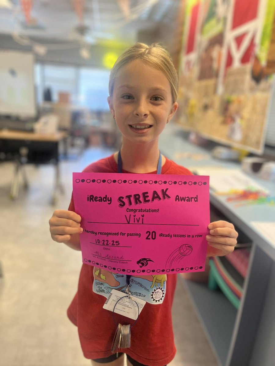 Streaks on Streaks on Streaks! 

We love celebrating goals ✅ 

<a href="/LPEPanthers/">Lake Park Elementary</a>