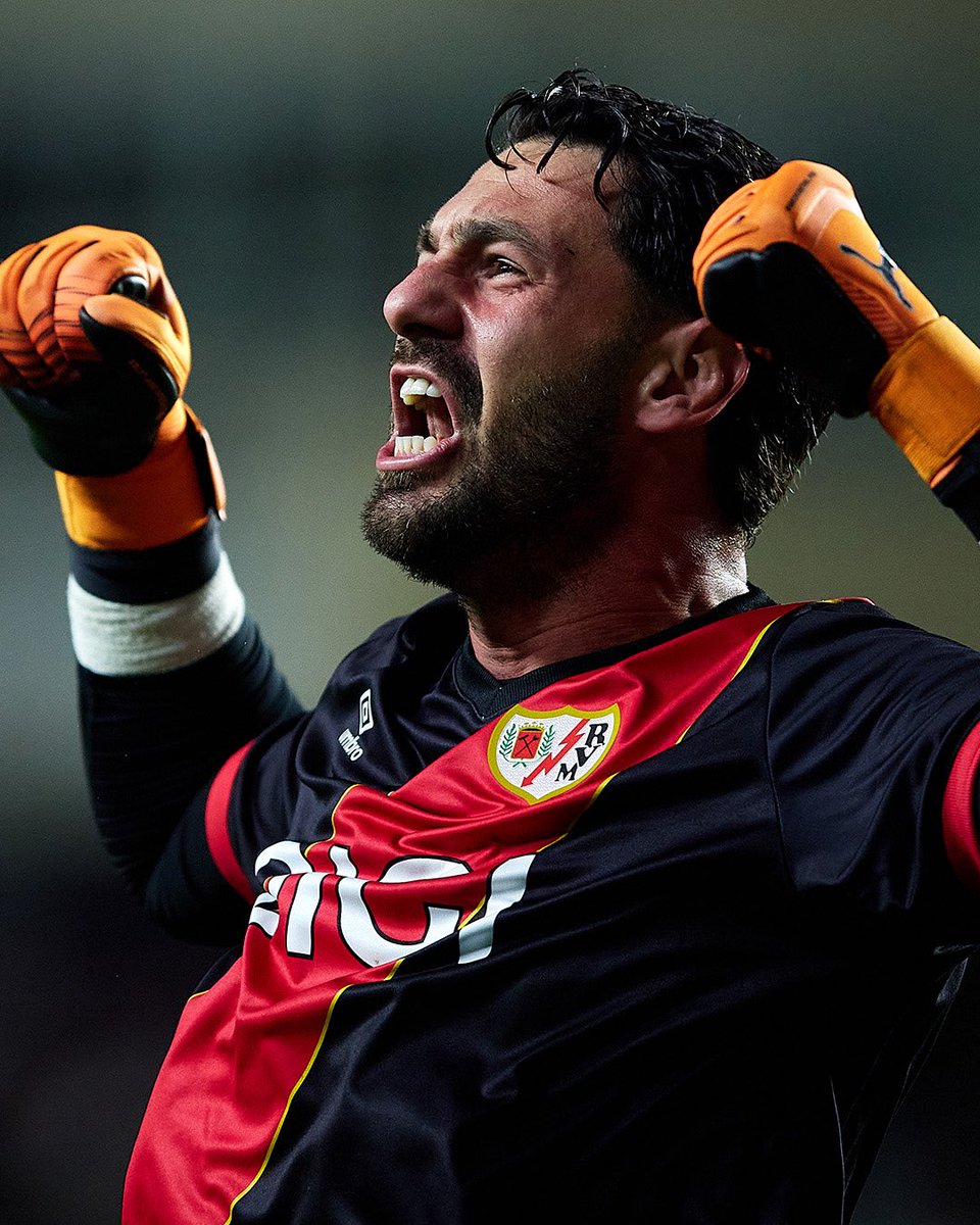 El grito de Augusto Batalla.
El grito de todo Vallecas.

QUÉ NOCHE.