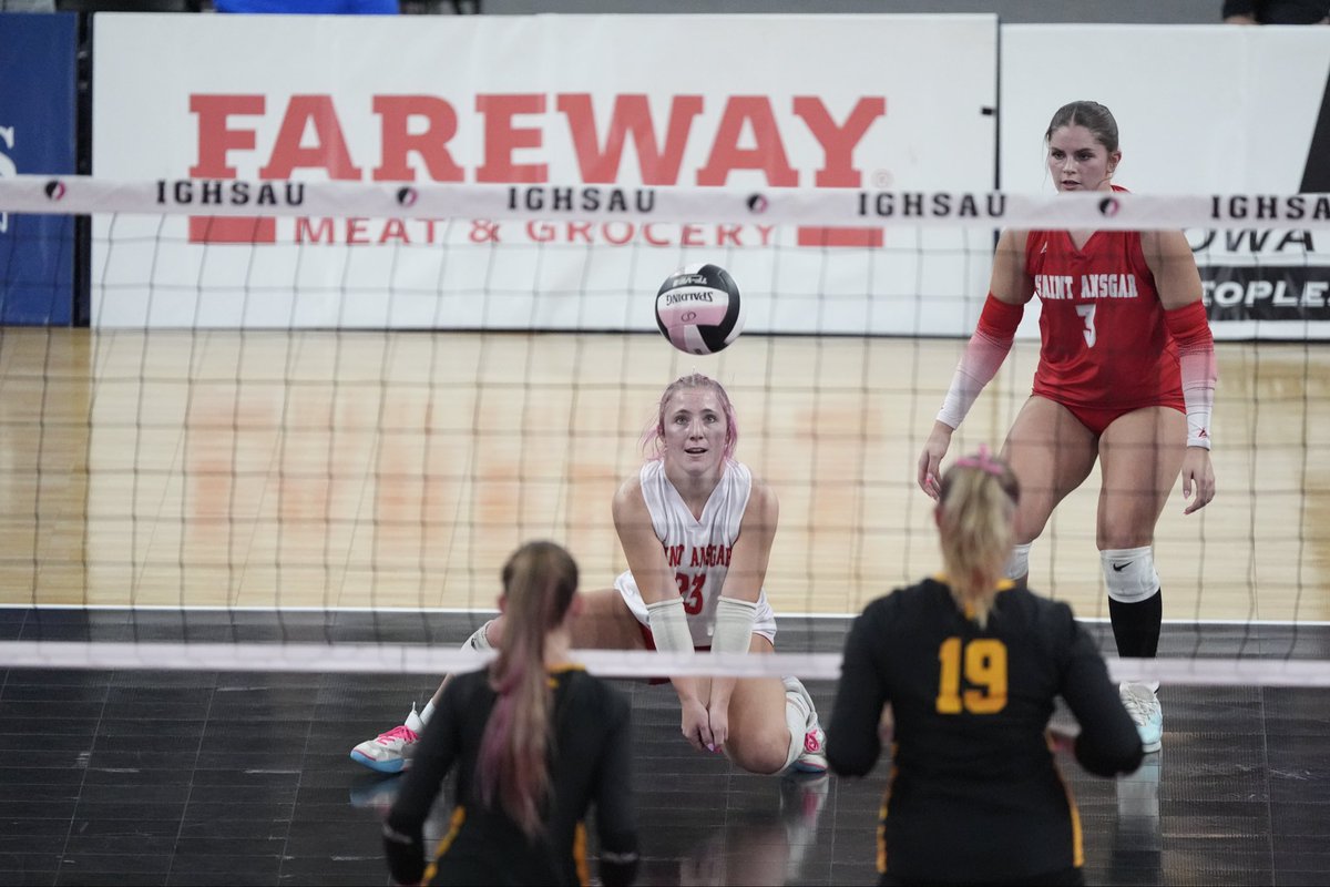 IGHSAU's tweet photo. 𝐒𝐀𝐈𝐍𝐓𝐒 𝐒𝐓𝐀𝐓𝐄 𝐂𝐇𝐀𝐌𝐏𝐒! 🏆🏐

#1 St. Ansgar defeats #2 Janesville to claim the Class 1A State Championship! 

2025 State Volleyball Tournament presented by @iowafarmbureau 

Final score brought to you by @farewaystores 

#IGHSAU #IowaGirl #StateVolleyball https://t.co/Vxj2kuS1Iq