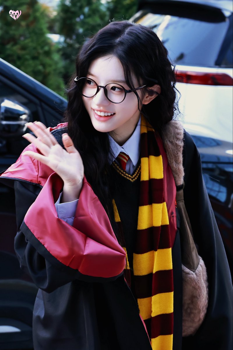 TiraminZZU_'s tweet image. 251107
Harry Potter👀
#ILLIT #아일릿 #MINJU #민주