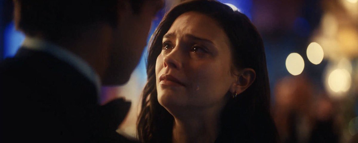 “I don't want to keep running away, I want to live and I want to love. I think everyone deserves that.” 😭😭😭😭

#MaxtonHall