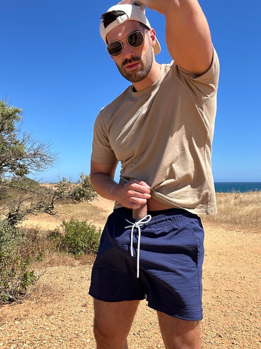 type hi if we can be friends