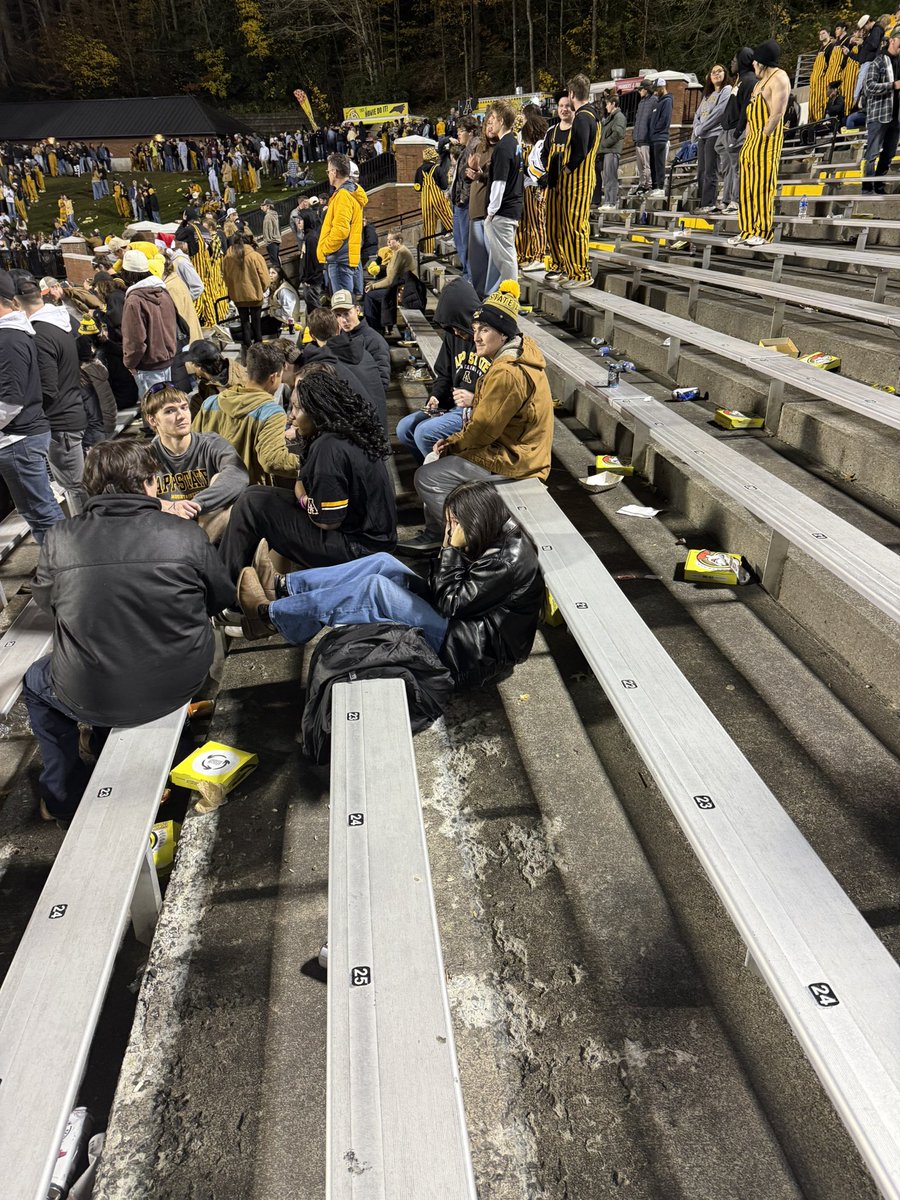 Drunk Yosef tweet media