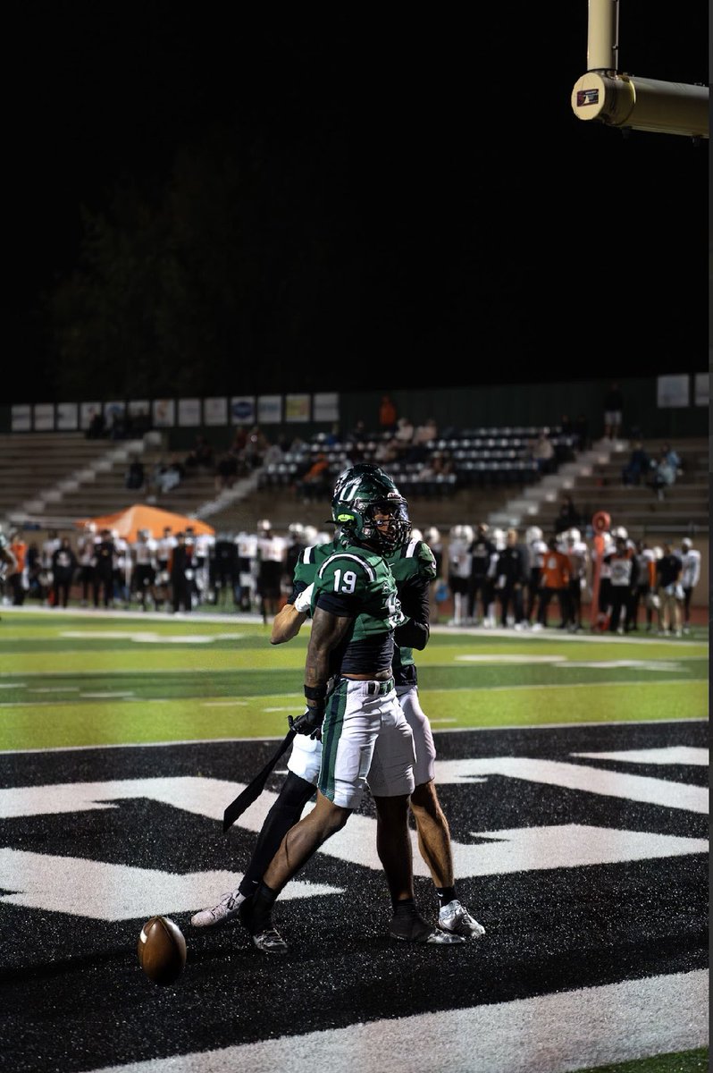 Ahmare(aj)Merrida tweet media