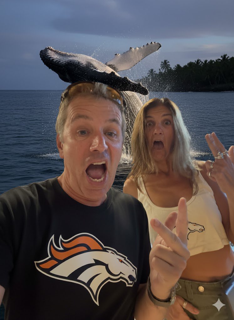 Vamos Los Broncos de Devils Bar en Puerto Vallarta #FOXImpactoNFL <a href="/FOXImpactoNFL/">FOX Impacto NFL</a>