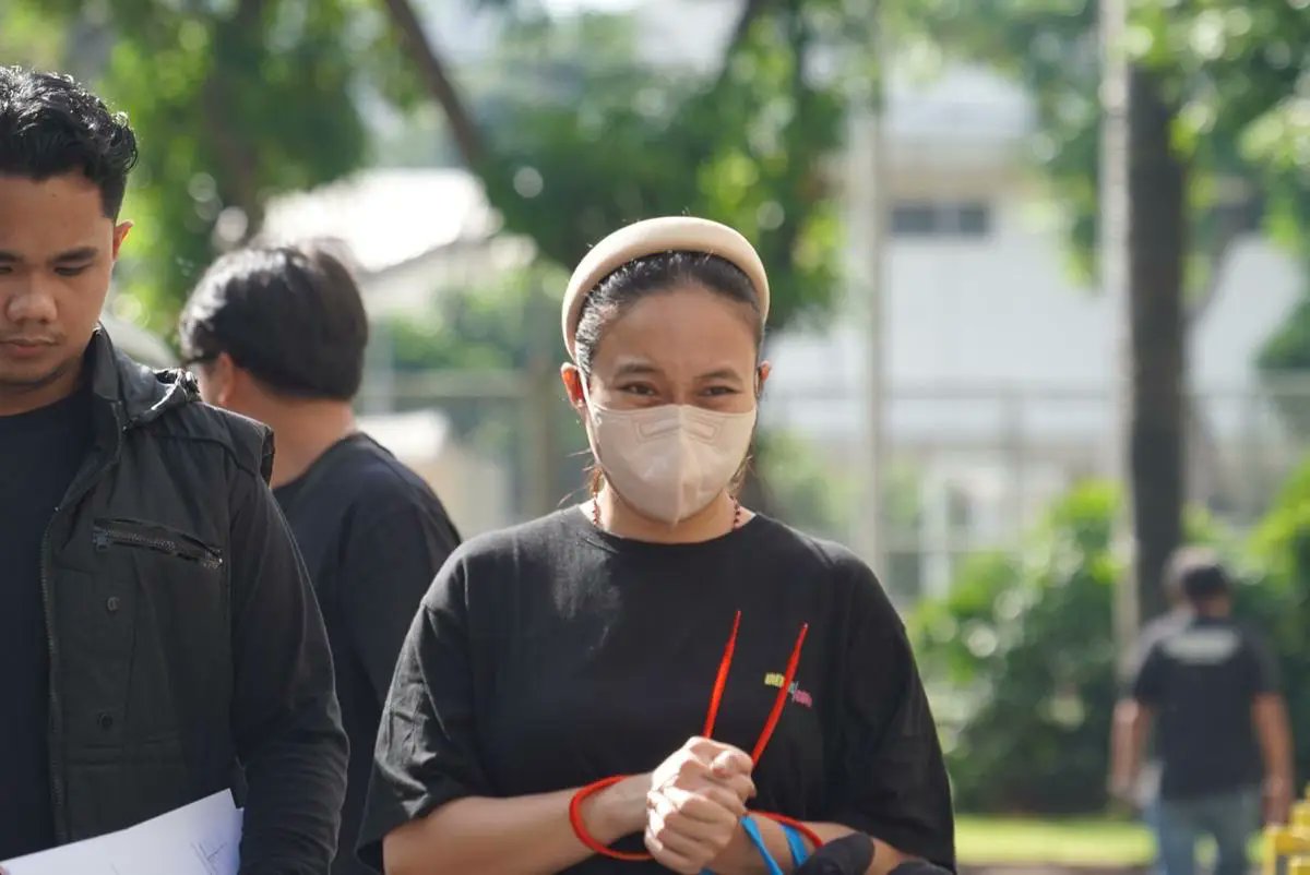 kangbramind's tweet image. bisa2nya lu keluar dari tahanan dengan muka ceria kaya gitu, muaaaakkkk bgt