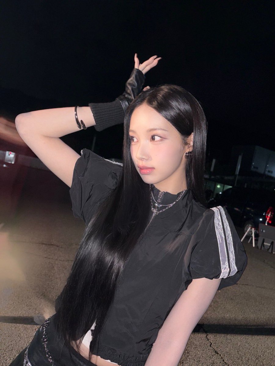 RESCENE_twt's tweet image. 💚원이💚

Heart Drop 🚨

#원이 #ウォニ
#RESCENE #리센느 #リセンヌ