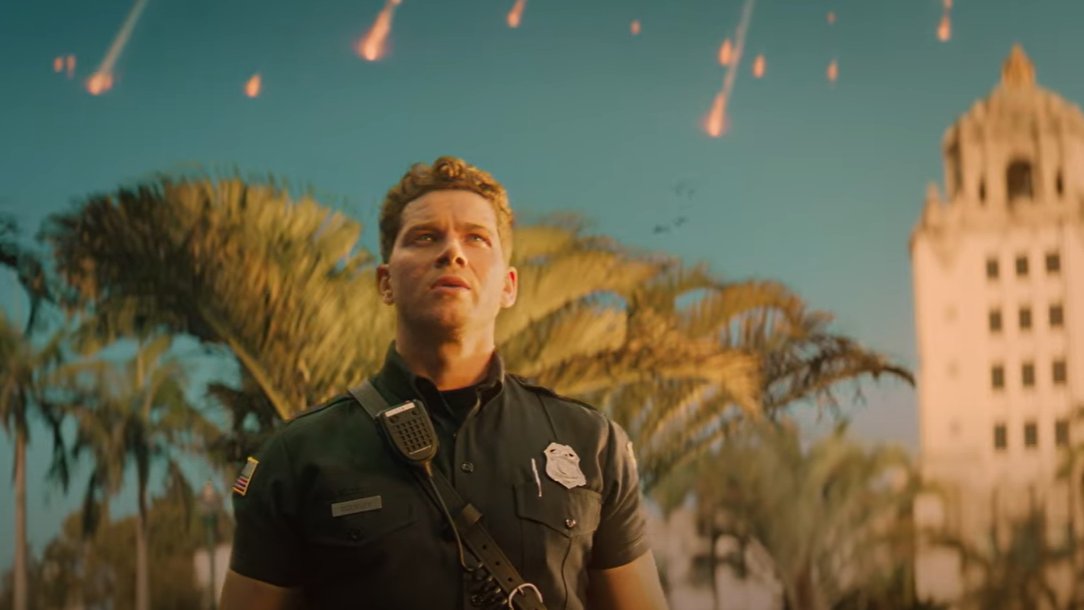 i keep hearing that song from that 9-11 ad that went viral a few weeks ago at like CVS and shit, and everytime i hear it my brain immediately goes:

'everybody take cover!'