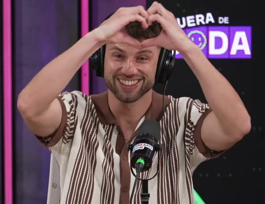 Feliz Cumple <a href="/TatoAlgorta/">Tato</a> 🎂🥳

Te elegí en este GH te fui conociendo día a día y te juro que te volvería a elegir una y mil veces más. Sos una gran persona y es muy lindo poder acompañarte en todos tus proyectos, ver como vas de a poco cumpliendo cada meta que te propones, te