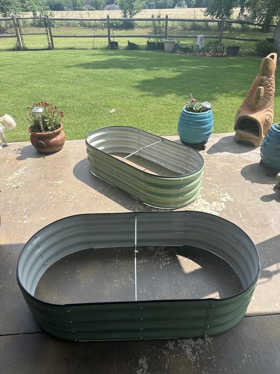 DawnLau19's tweet photo. Metal raised bed shipping out. 
I'm looking for long-term cooperated partners all over the world.

dawnlau@swiftnonwoven.com
Whatsapp, 008618826803246
#metalraisedbed #raisedbeds #gardenbed #growbed #archdoor #climbingtrellis #plantsupport #gardendecor #swiftgardensupply #dawnlau https://t.co/gNohFbIcj2