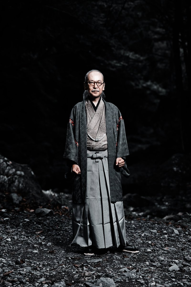 tokuma_japan's tweet photo. 【#人間椅子  #和嶋慎治】
  　＼＼　 　\ 　/ 　　／／
📻#文化放送 に生ゲスト出演🎙️
  　／／　 　/　 \　 　＼＼

「武田砂鉄 ラジオマガジン」
🗓️11月11日(火)8:00～11:30 O.A📡
⚠️生出演は10時からを予定👍

㊗️通算24枚目のALBUM『まほろば』
＼＼🎊2025.11.19 Release🎊／／

#ラジオマガジン https://t.co/WHvKV5DvbD