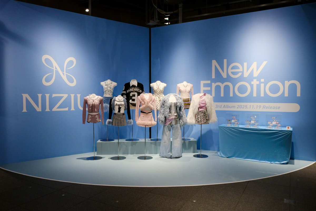 3rd Album『New Emotion』リリースを記念し、 SHIBUYA TSUTAYA 1Fを