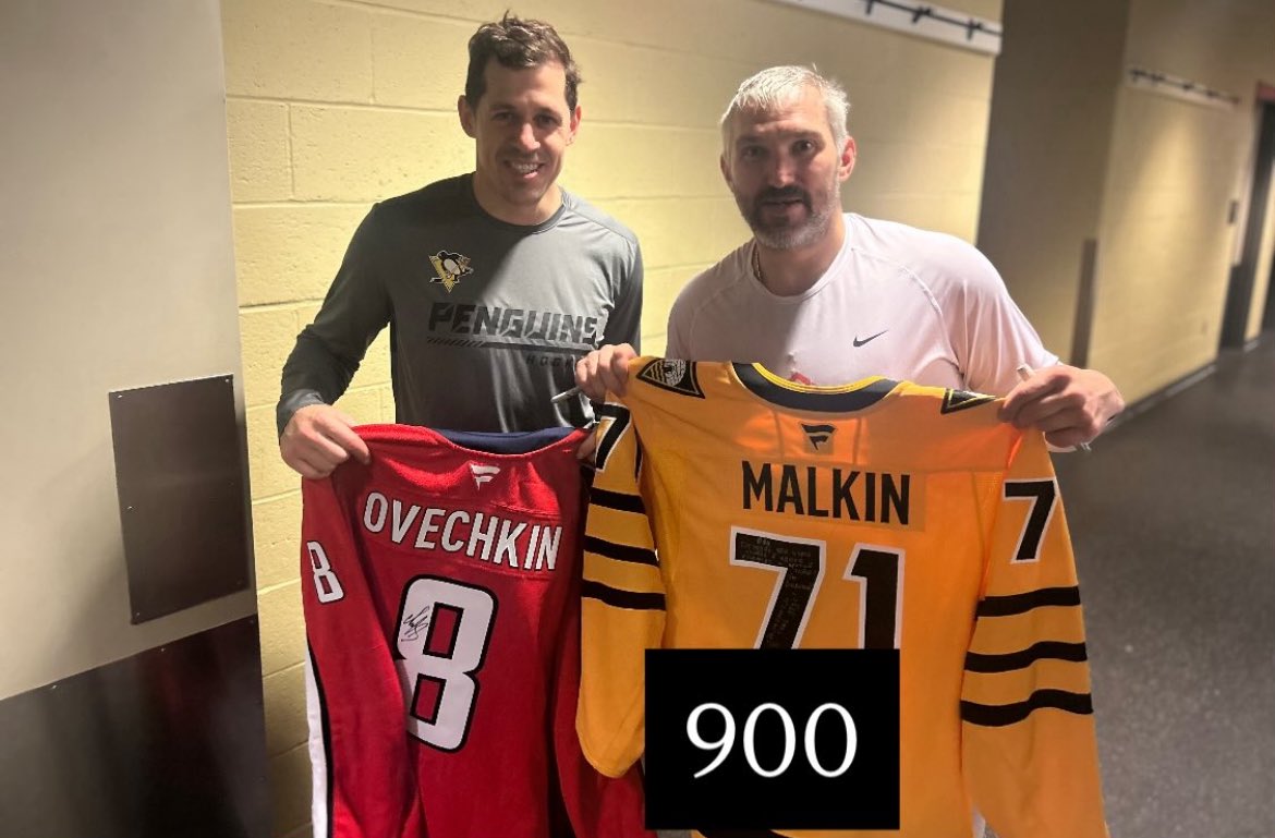 Spittin' Chiclets tweet media