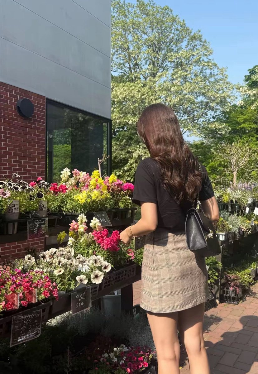 こんなのが来ても抱けますか？
大学生です👶