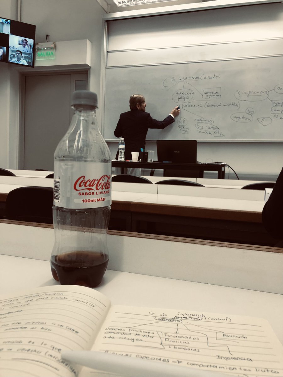 Viajé de Ecuador a BA para escuchar al GOAT de Latinoamérica en el Derecho Penal. 4 horas del Delito de Omisión by Marcelo Sancinetti.