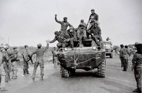 SaerySerrano's tweet photo. La Operación Carlota, una de las hazañas militares más importantes de la historia moderna, protagonizada por Cuba para garantizar la independencia de Angola, cumple 50 años. 
#LaHabanaViveEnMí 
#CubaViveEnSuHistoria
📸✍️@IzquierdoAlons1 https://t.co/1WAJAtH3ia