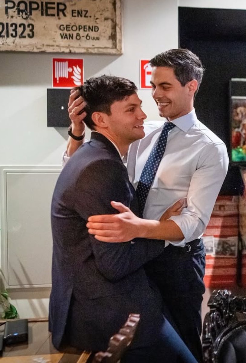 This is so precious omg!!! 😭😭😭😭😭😭😭😭😭😭😭😭😭😭😭😭