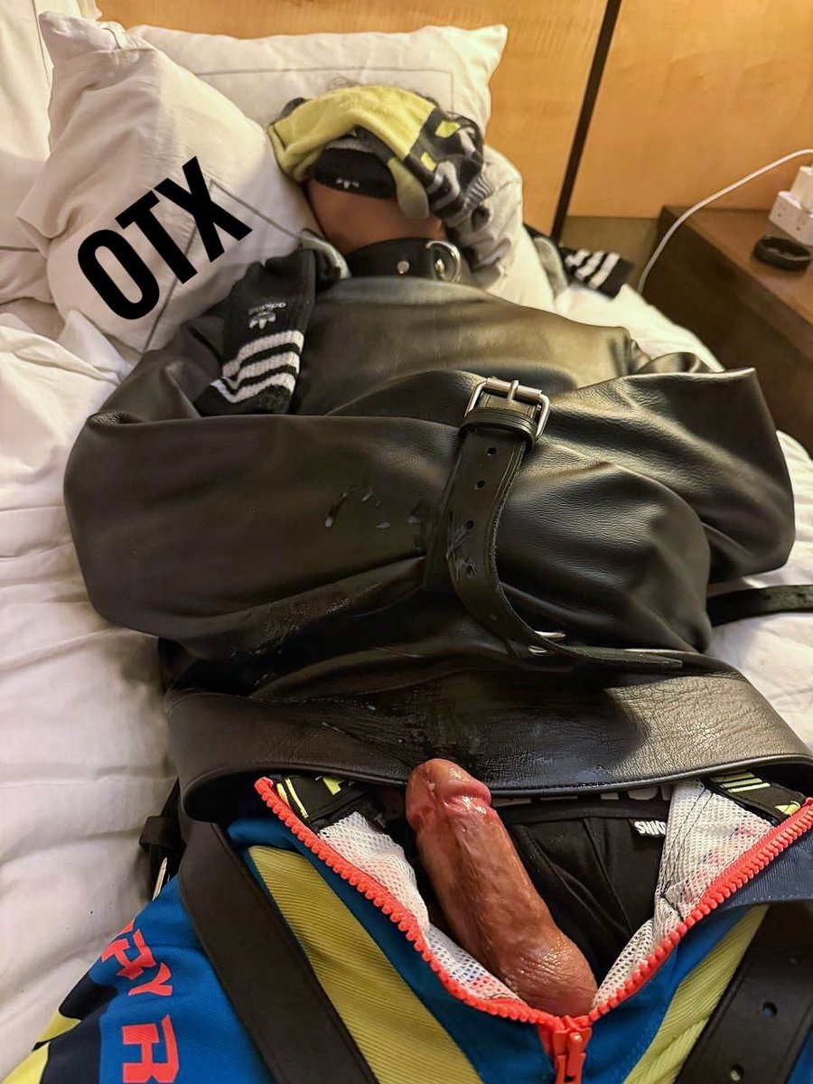 Had such a hot time sniffing, licking and gagging on <a href="/FrioTheDog/">Frio</a>'s sweaty Adidas and Fox Racing MX socks, Osiris sneakers. Was straight jacketed to the bed and subjected to relentless edging before I was allowed to cum 🥴😵‍💫💦🍆🧦