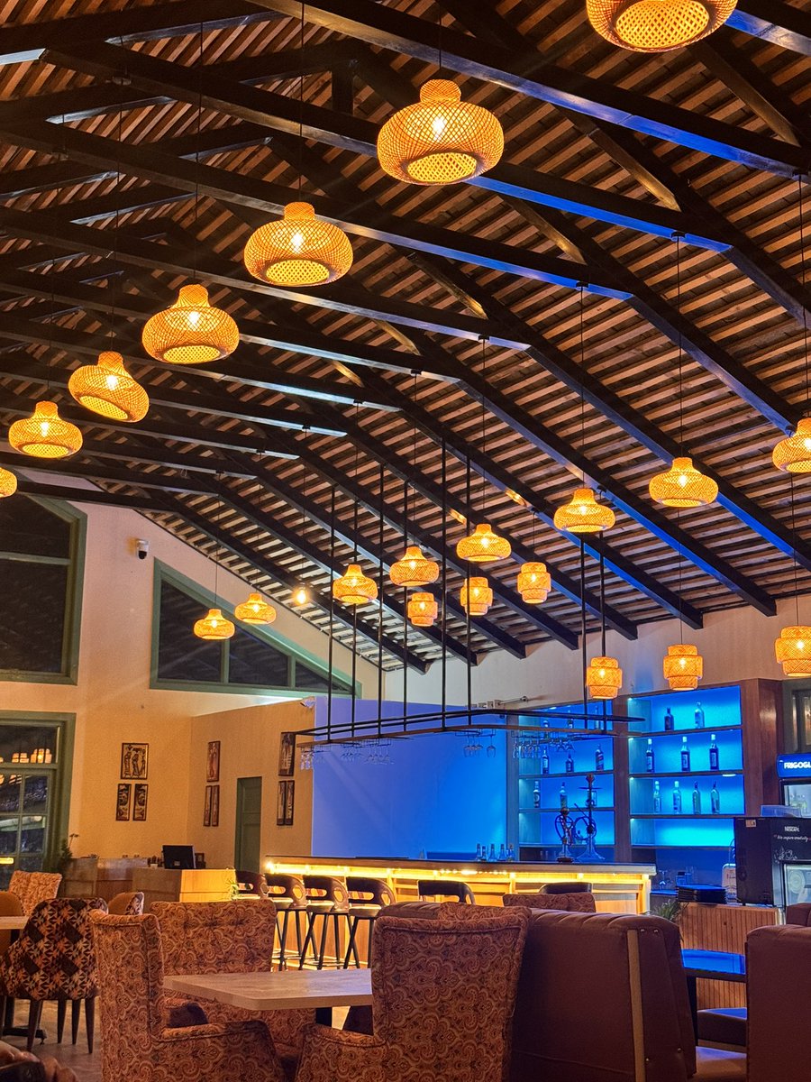 Found this riverside cafe + bar in kasol.