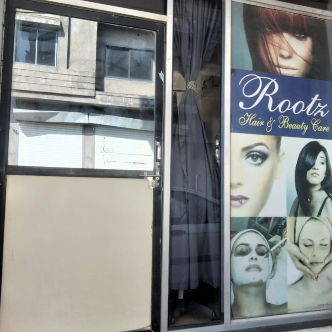 NavsariNrlm's tweet image. અવરોધોને પાર કરી ચૂકેલી પ્રેરણાદાયી મહિલાઓના અવાજો ઊંડાણપૂર્વક ગુંજતા રહે છે, જે આપણને આપણી અંદર રહેલી શક્તિની યાદ અપાવે છે. એવી જ રીતે આપણા ચીખલી તાલુકાના રેઠવાણીયા ગામનાં અઢારપીર સખી મંડળ ના દીપિકા બહેન પણ પોતાના અંદર રહેલા કૌશલ્ય ને ઓળખી ને પોતે આત્મનિર્ભર બની છે.