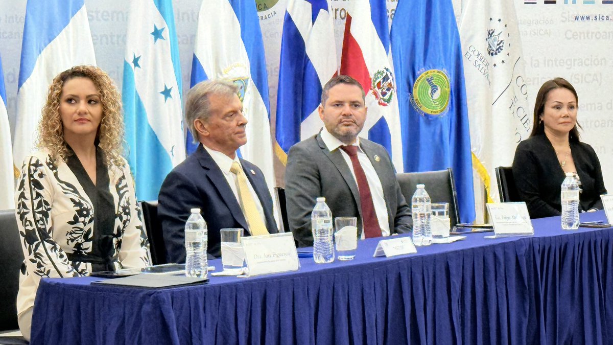 ConacytSv tweet media