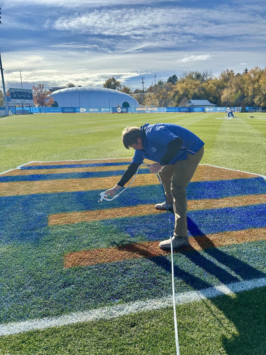 Logo day on the pitch w/<a href="/colbipaul/">Colbi Paul</a> and Matty.  
<a href="/MountainWest/">Mountain West</a> Championship Match <a href="/BroncoSportsSOC/">Boise State Soccer</a>