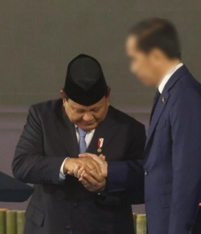 Saya tidak takut, hanya defisit nyali.
.
.
😁
#FufufafaAibNasional