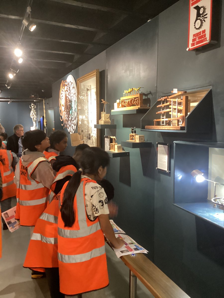 Elsley Primary tweet media