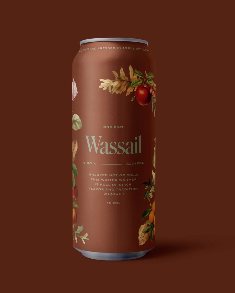 🎄✨🍎 Yonder Cider's Wassail is a delicious seasonal release. It's steeped with all the flavors of the season – orange peel, lemon peel, cinnamon sticks, star anise, cardamom, nutmeg, cloves &amp; ginger root – then finished with a touch of maple syrup for a warm, rich sip. 6.9% ABV