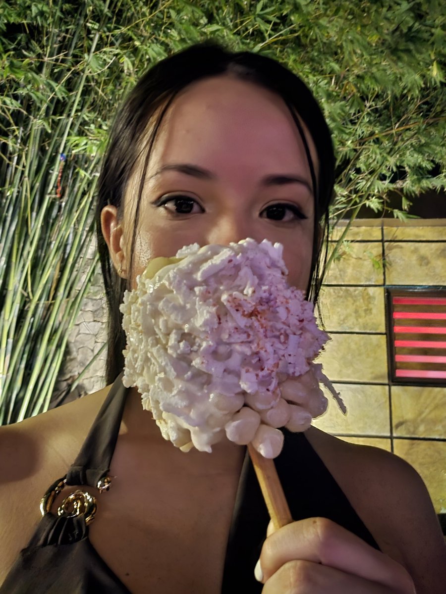 Mexico Te Amo 🇲🇽
1st time in Mexico for Dia de los Mertos and it was magical ✨️