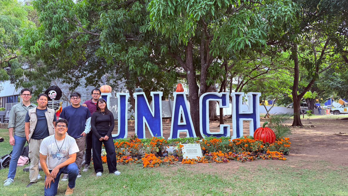 En la <a href="/unach/">UNACH</a>, asistiendo a la 3ra escuela sobre la física de materiales cuánticos con nuestros colegas de <a href="/QuantumFluidsof/">Quantum Fluids of Light IFUNAM</a>!