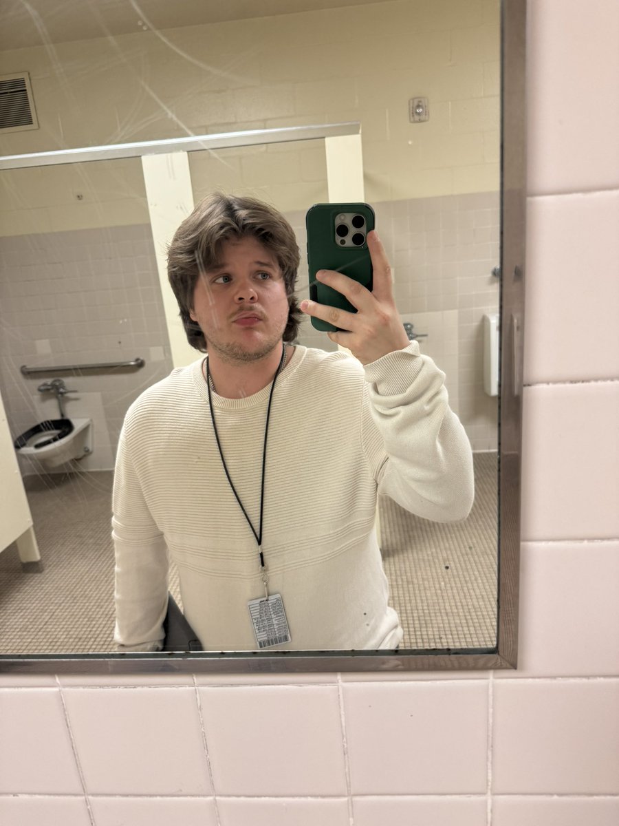 3 months of growth; i think im finally gonna try the long hair