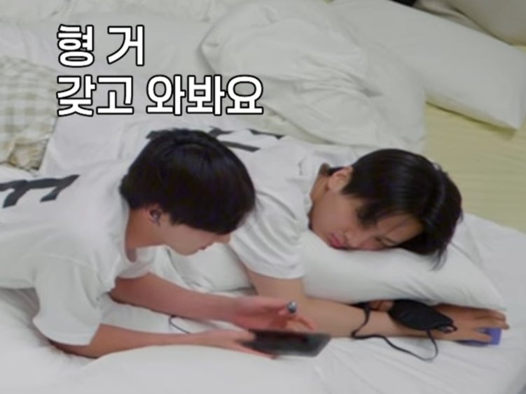 nana ഒ tweet media