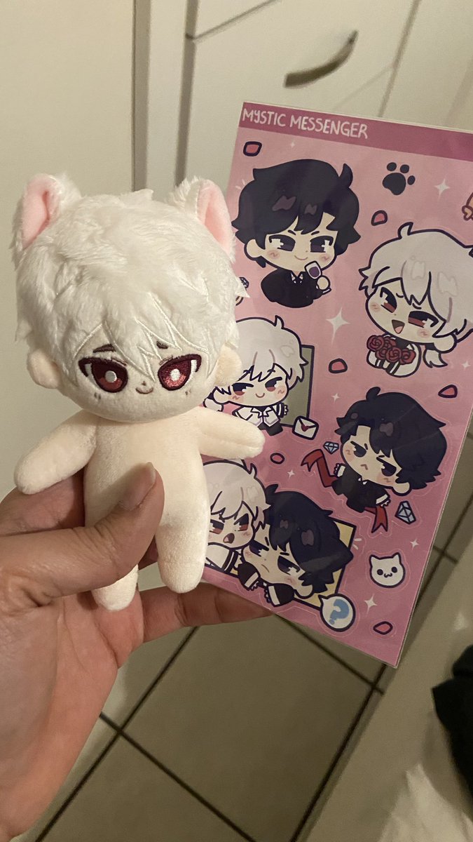 _mysticvampire_'s tweet image. My order from @zllm6 arrived !! Everything is so cute and they arrived safely ^^