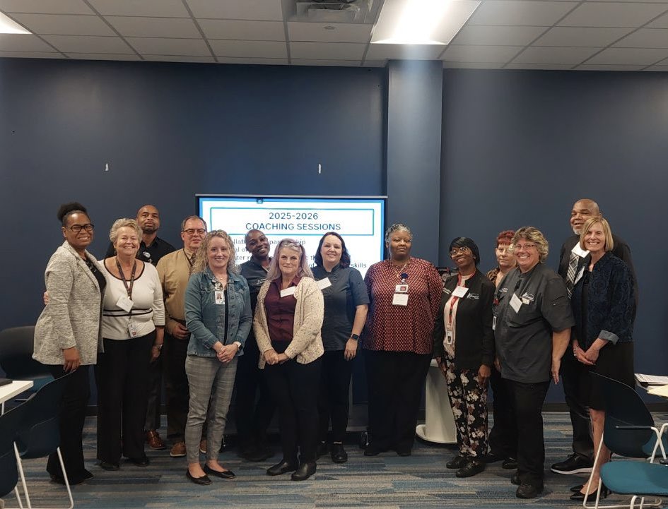 CPSProfDev's tweet image. Proud of our leaders in Transportation, Custodial Services &amp;amp; School Nutrition! They’re building strong teams, supporting one another, and elevating practices that help our schools thrive. Their collaboration is strengthening support for our staff! 💙✨ Teamwork in action! 💙✨