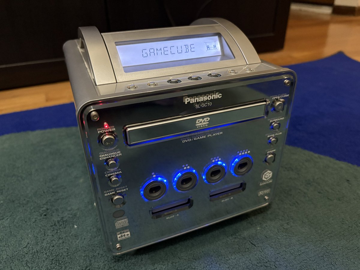 iFixRetro tweet media