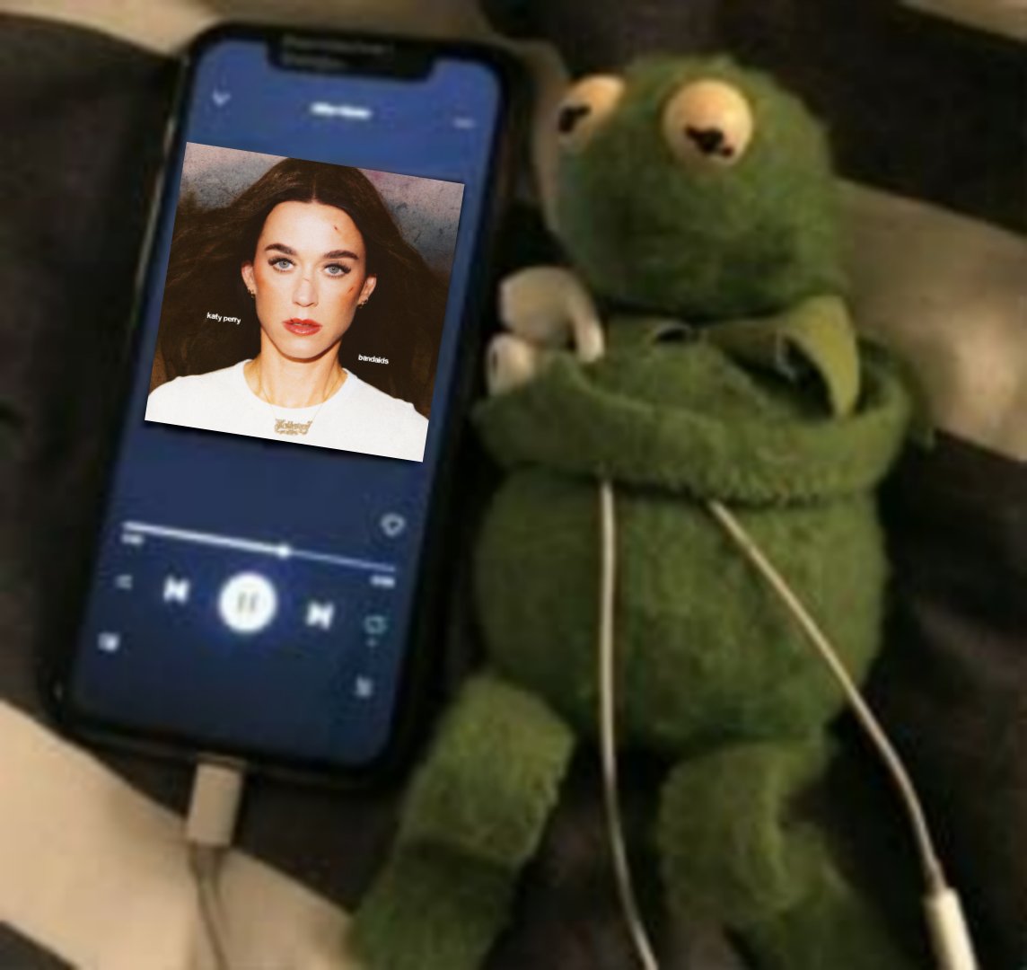 kattybush's tweet image. bandaids over a broken heart ❤️‍🩹