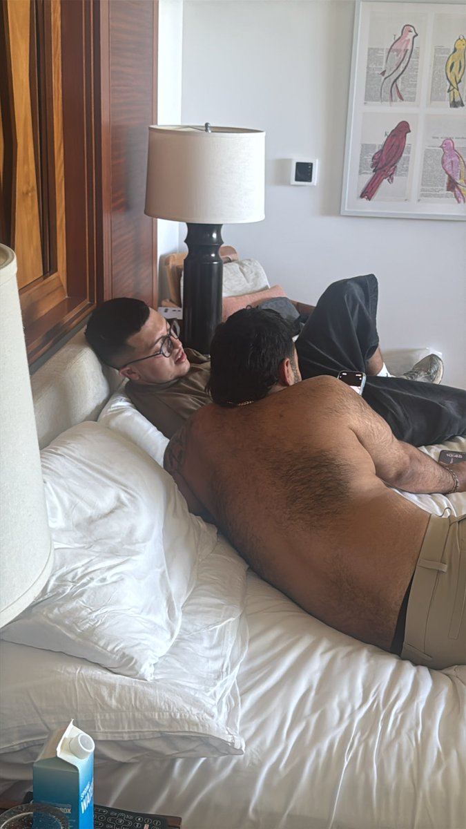 que duro diego y wilson reaccionando al tema 🙌🏼