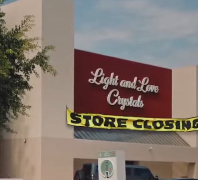 witdess's tweet image. LOVE AND LIGHT: OUT